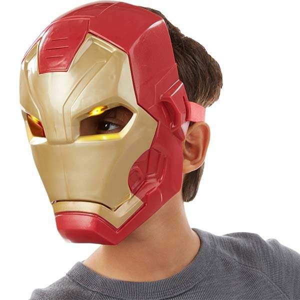 картинка Avengers B5784 Электронная маска Железного человека от магазина Чудо Городок