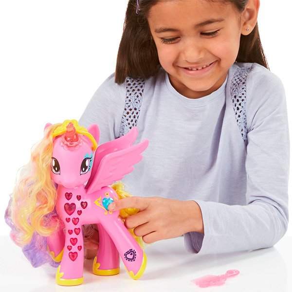 картинка My Little Pony B1370 Пони-модница Принцесса Каденс от магазина Чудо Городок