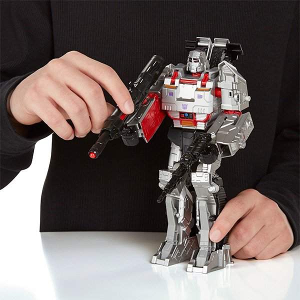 картинка Transformers B0972 Трансформеры Дженерэйшнс: Комбайнер Ворс Лидер от магазина Чудо Городок
